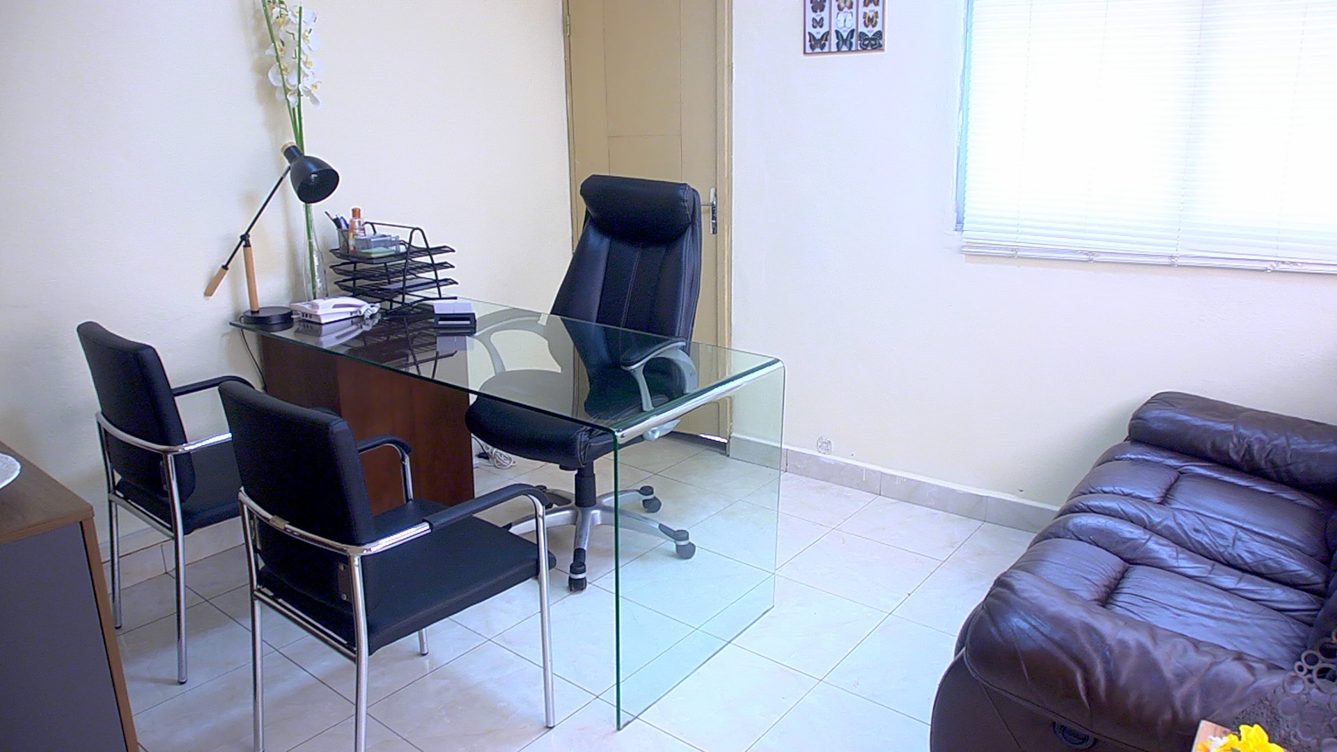 Lucrative Investment: Office for Sale, Ideal for Entrepreneurs